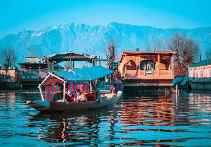 8 Days Chandigarh Amritsar Jammu Srinagar Tour